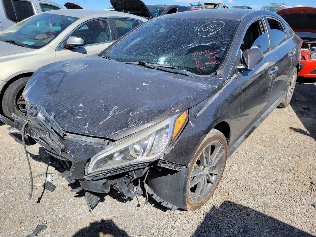 2015 Hyundai Sonata PARTS @U-Pull Auto Parts DD2931