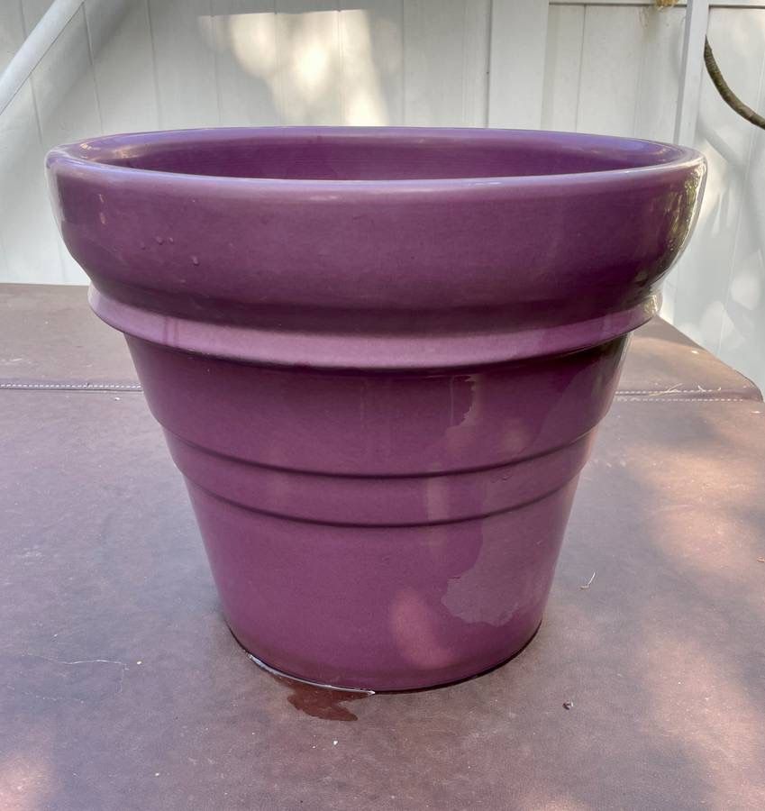 Magnificent X-Large Vintage Purple Gainey Pottery Pot Planter 15 Inch for  Sale in Los Angeles, CA - OfferUp