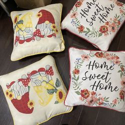 Outdoor Pillows -4 Count