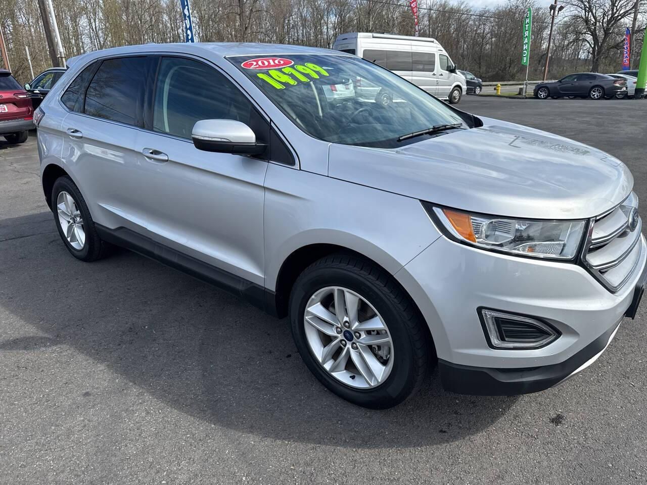 2016 Ford Edge