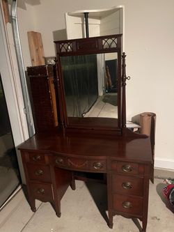 Vintage mahogany vanity and dresser set.