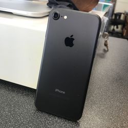 iPhone 7 32GB Unlocked 