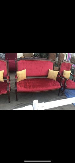 Antique set loveseat and 2 chairs new reupholstered.