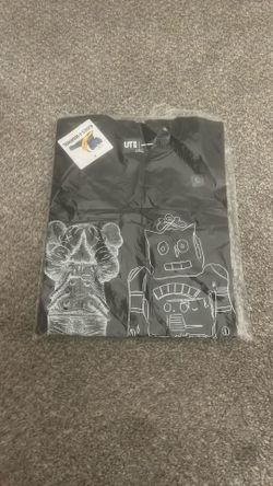 Kaws Tshirt