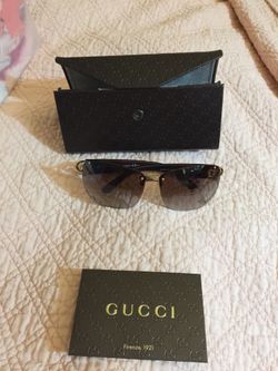 Gucci sunglasses New with Rhinestones on the side GG logo
