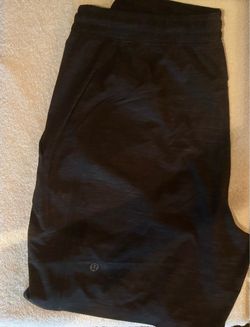 NEW Mens Lululemon Black Athletic Shorts 7” Inseam