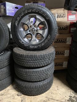 255/70r18 Bridgestone Dueler A/T