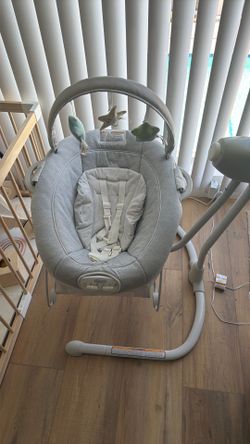 Graco automatic baby swing