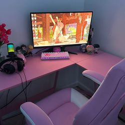 Pink Gaming Table!