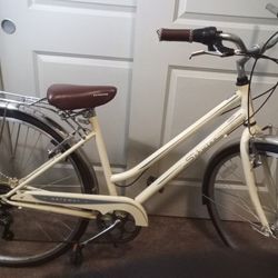 Schwinn Gateway Hybrid Fitness Bike, 700c Wheel, 7 Speeds, Cream