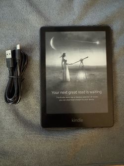 Kindle Paperwhite (11th Gen) 6.8” + USB-C Cable