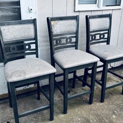 Table chairs