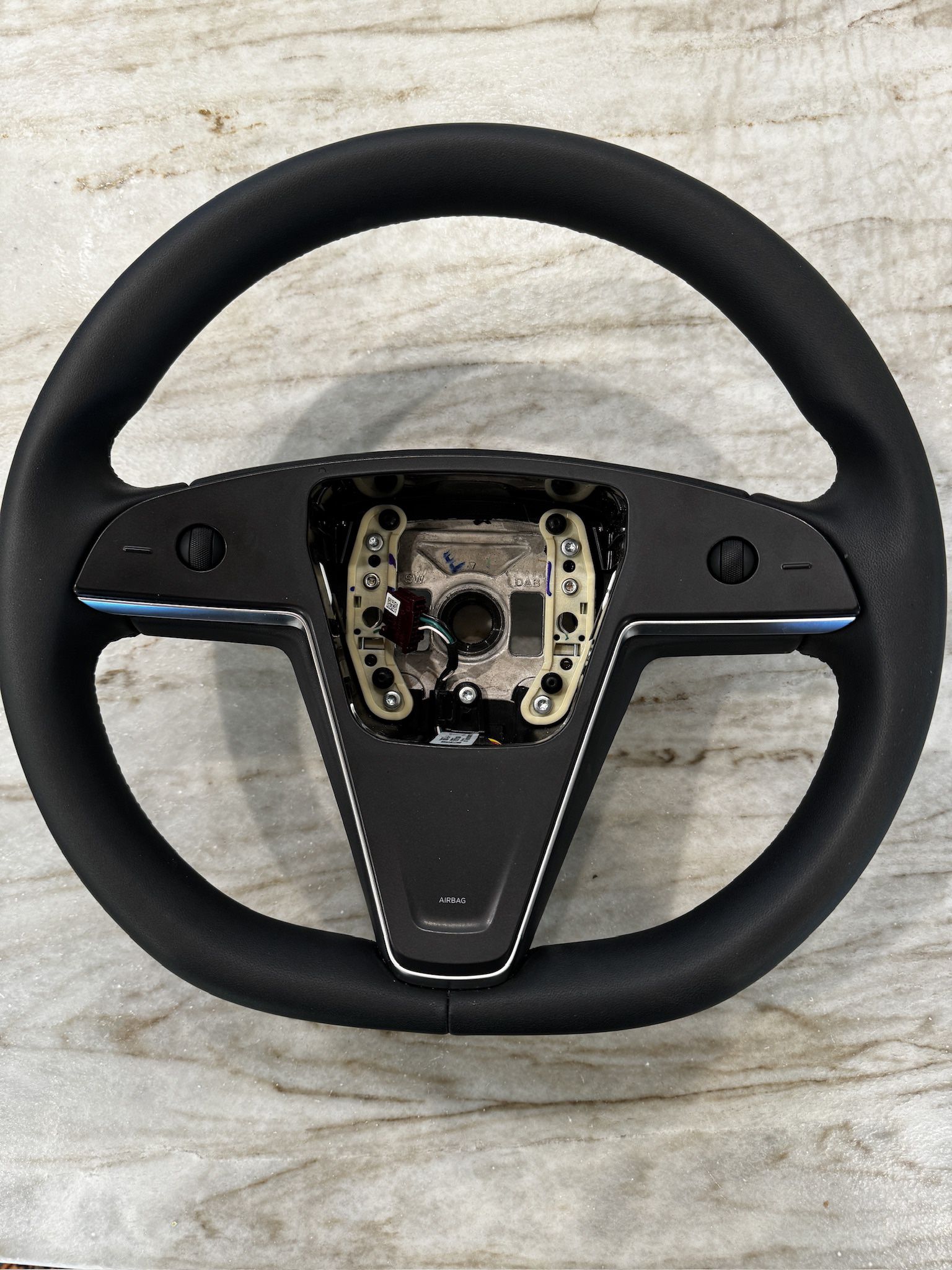 Round Steering Wheel - Tesla Model X & S 2021-23 