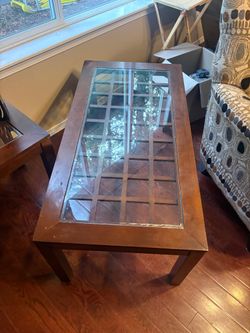 Rectangular Wood Coffee Table with Grid Glass Top