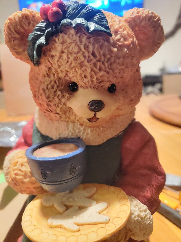 X-mas Mama Bear Figurine