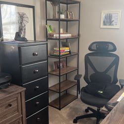 Decorative Book Shelf Like-New Condition 