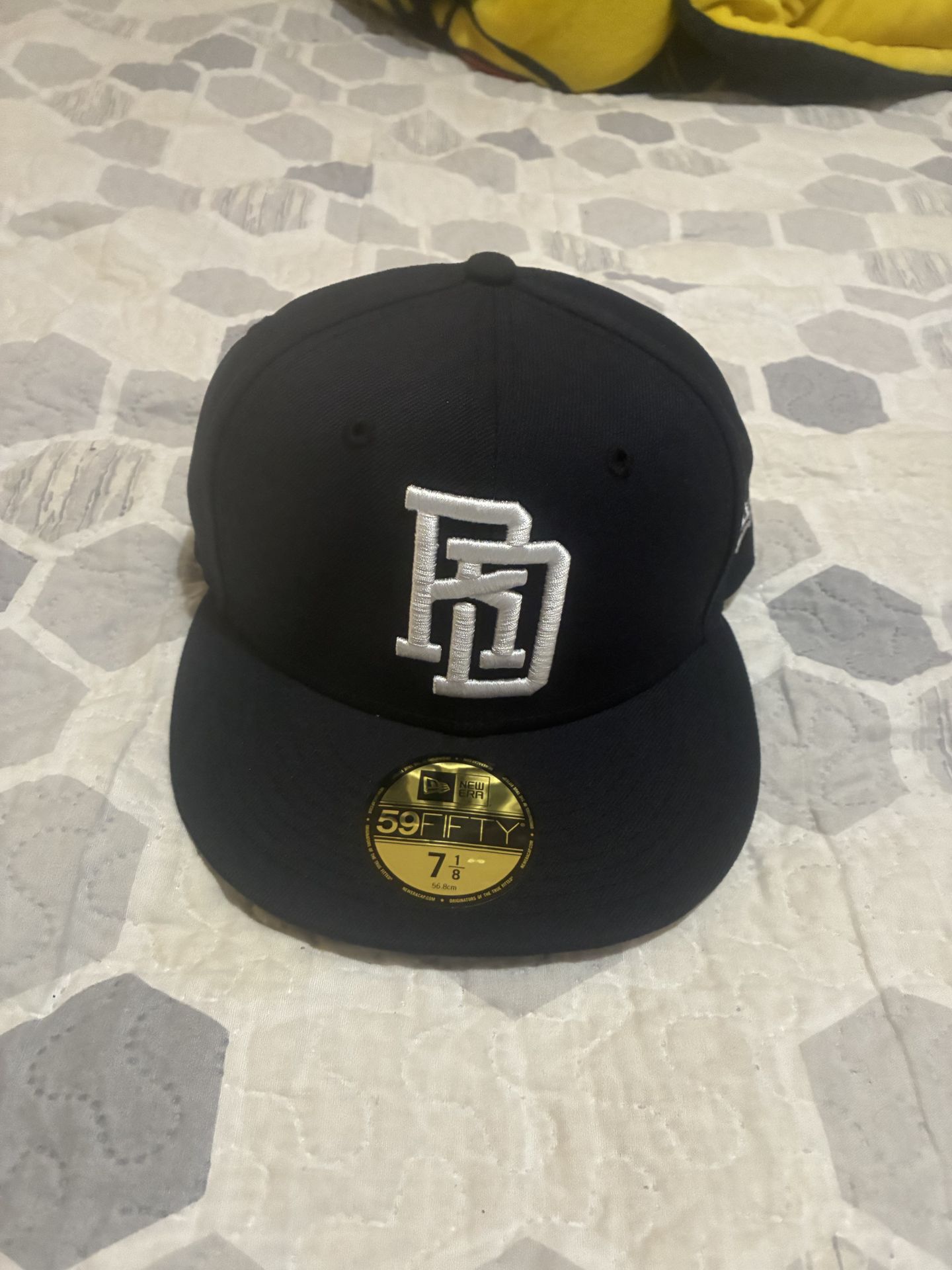 New Era Dominican Republic World Baseball Classic 59FIFTY Fitted Cap 7 1/8