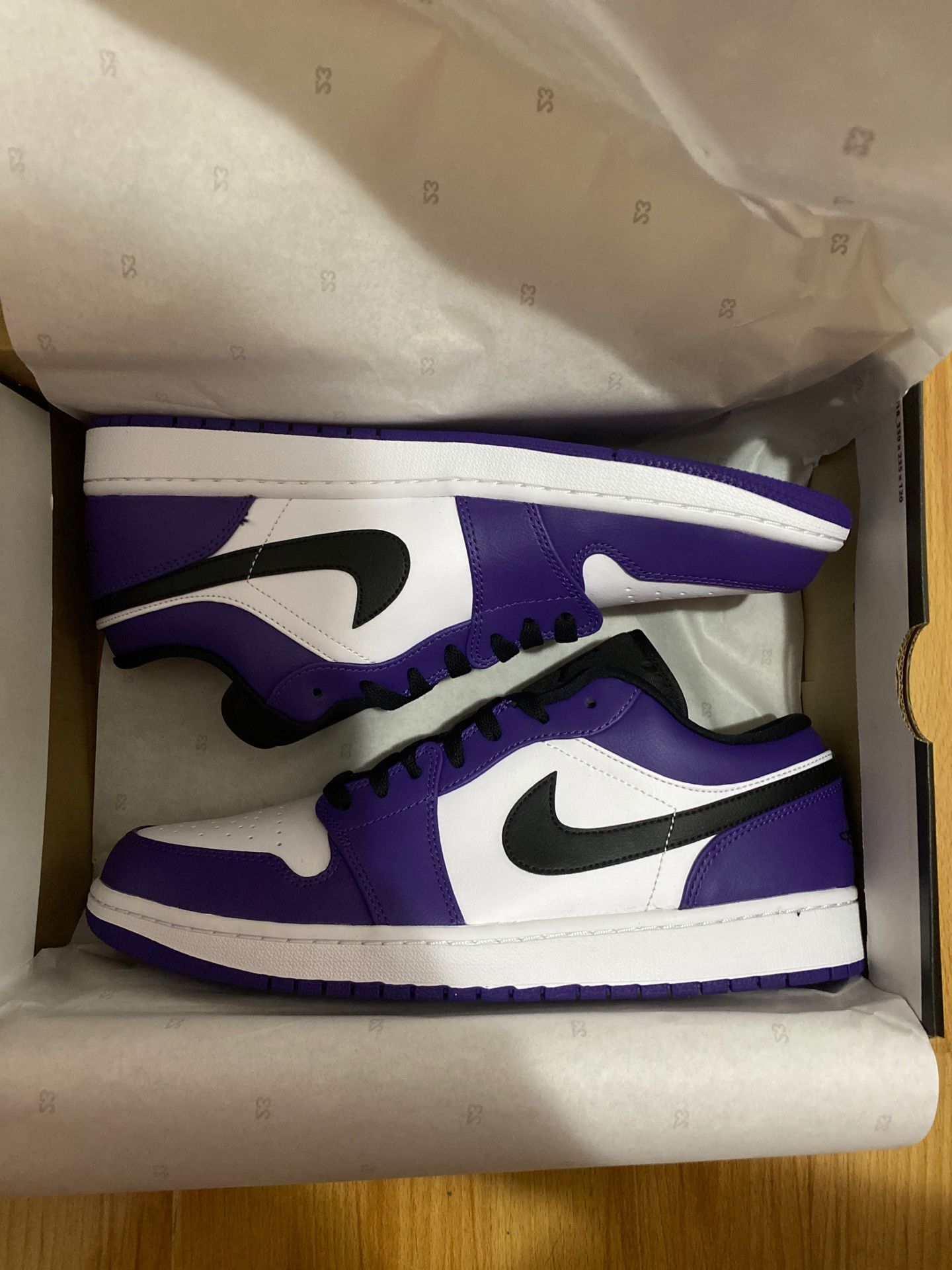 Air Jordan 1 Low Court Purple White size 11.5