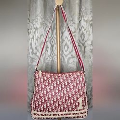 Trotter (Red) Messenger Bag 