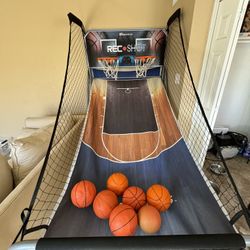 Indoor Basketball Hoop With 7 Balls 