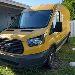 2018 Ford Transit