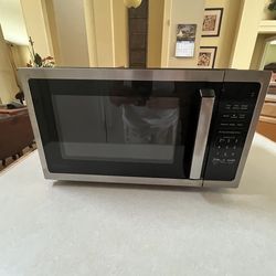 Counter microwave