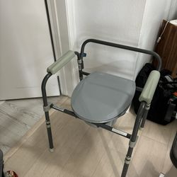 Folding Commode Toilet 