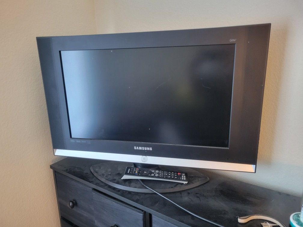 Samsung 26" LCD 720p HDTV