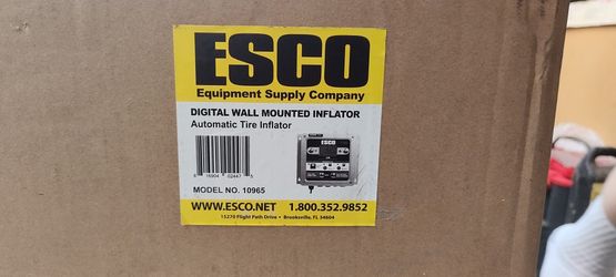 ESCO Digital Wall Mounted Tire Inflator