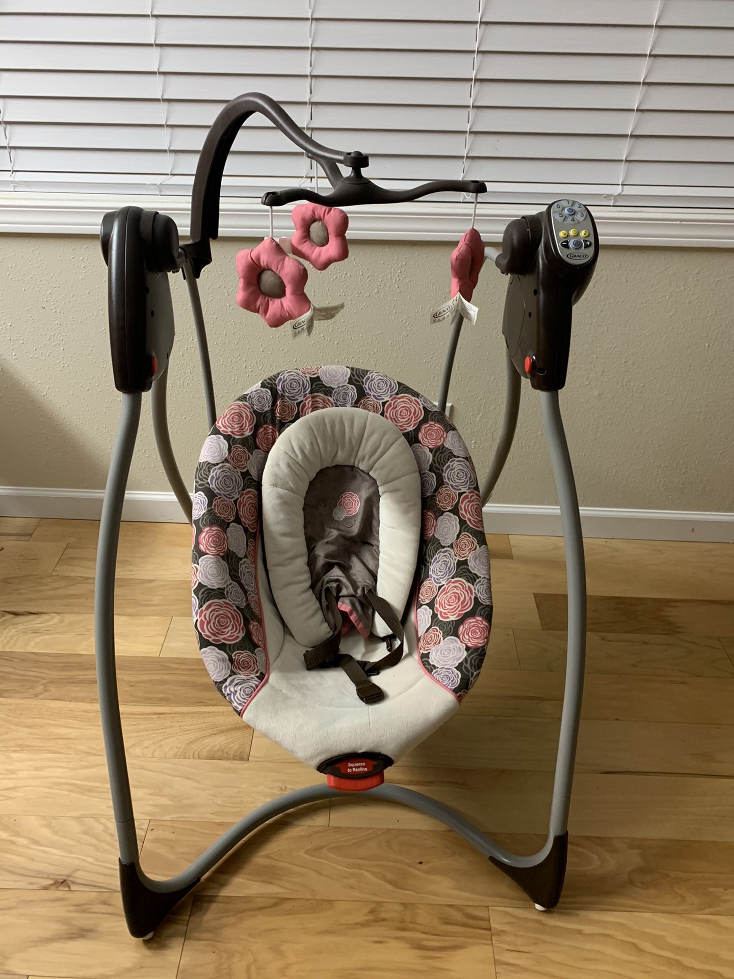 Graco swing