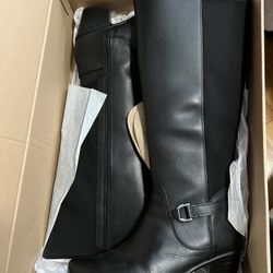Clark Boots 7.5 Women 