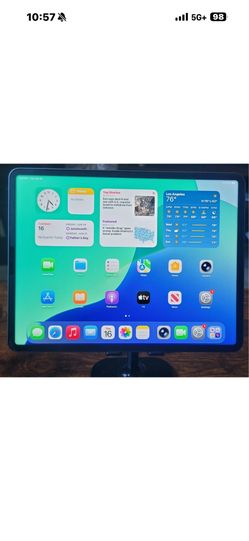 Apple iPad Pro 12.9-inch (5th Gen.) 500 GB Space Gray WiFi Very Good Condition