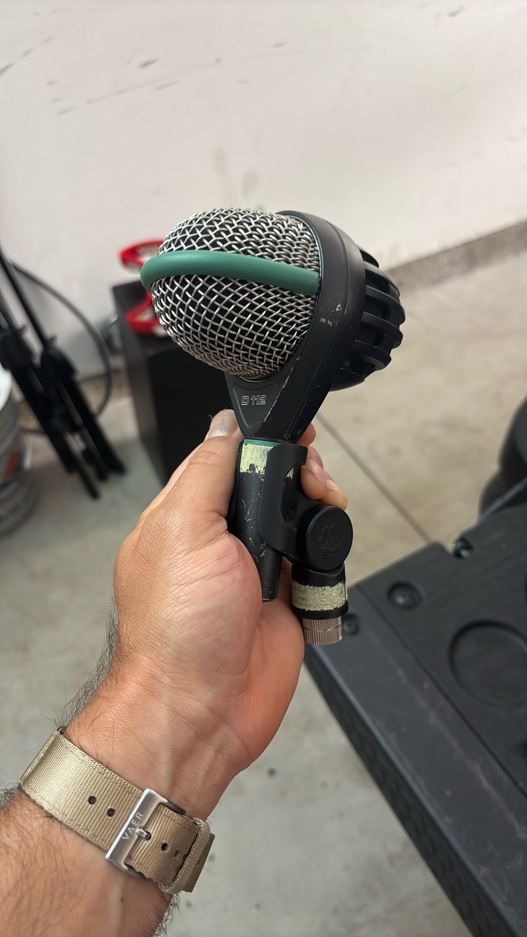 Kick Drum Mic AKG D112