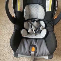 Chiccos Key fit 30 Car Seat With Base