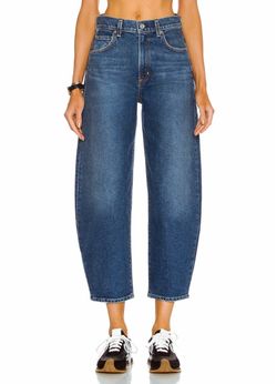 EUC CITIZENS OF HUMANITY Calista Curve Jean Cava 28 Dark Medium Blue Barrel Leg