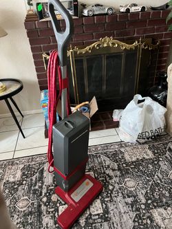 Lux commercial vacuum