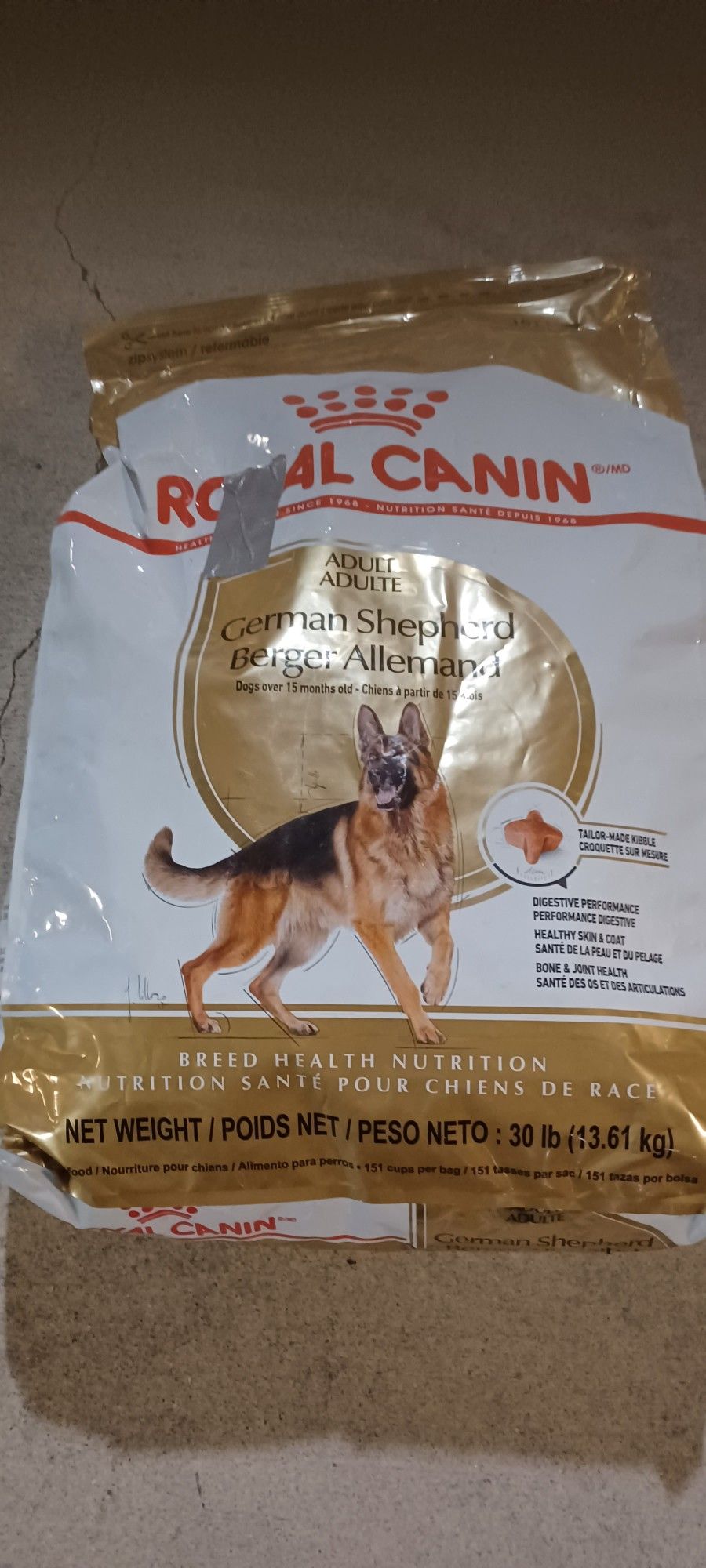 Royal Canin 30lbs $40