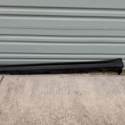  2017-2021 KIA NIRO  LH SIDE SKIRT ROCKER PANEL 