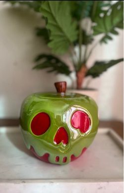 New Disney Villain Poisoned Apple Evil Queen Snow White Cookie Jar