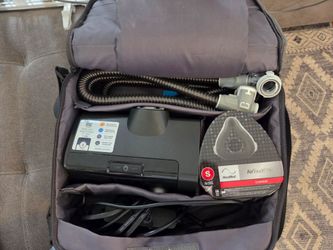 Resmed Airsense 10 CPAP with small mask and tubing