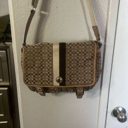 Coach Voyager Bag
