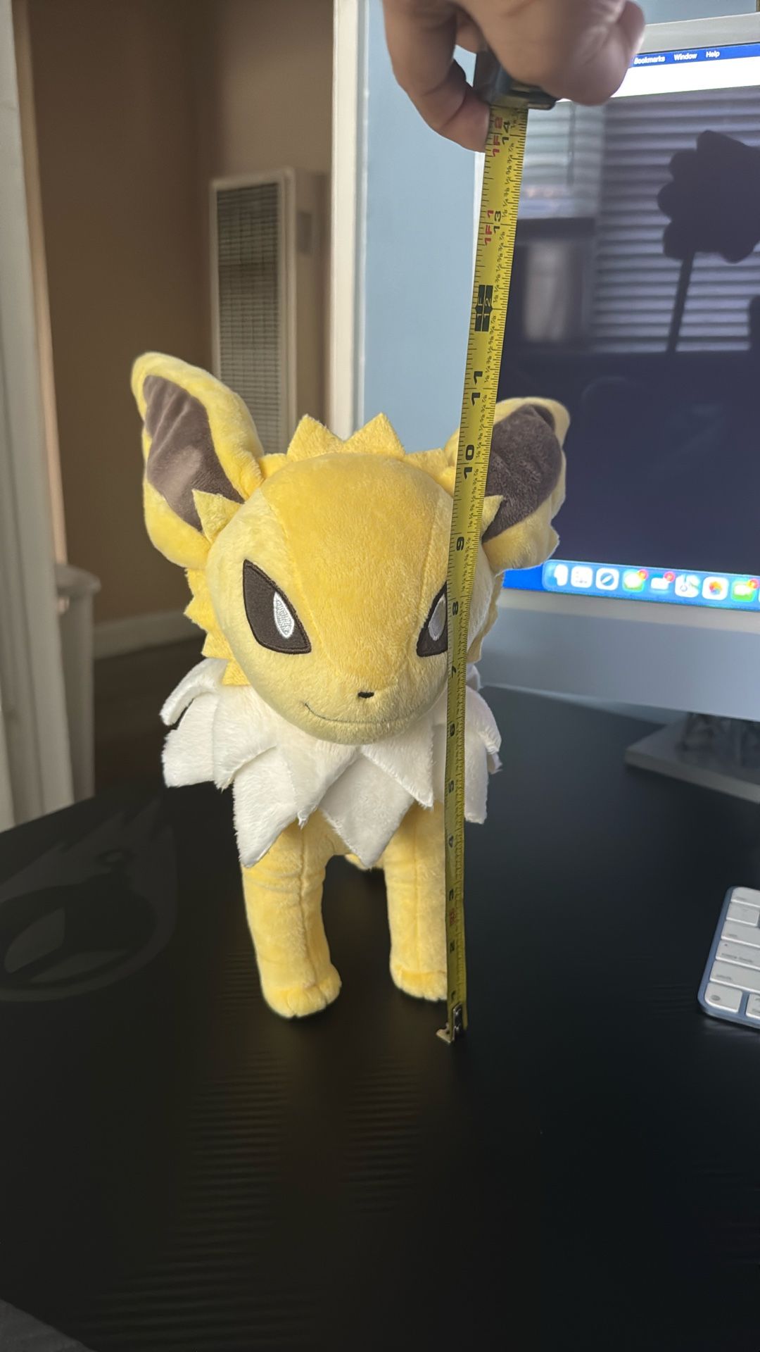 I Love Eievui Eevee Banpresto Jolteon Blitza Pokemon Plush 