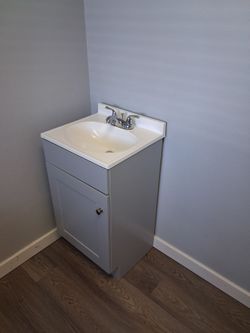 Beauty room available