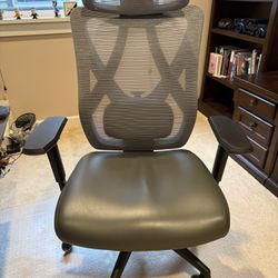 Serta SitTrue Ridgefield Ergonomic Mesh/Vegan Leather High-Back Task Office Chair, Gray