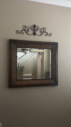 Mirror And Wall Decoration