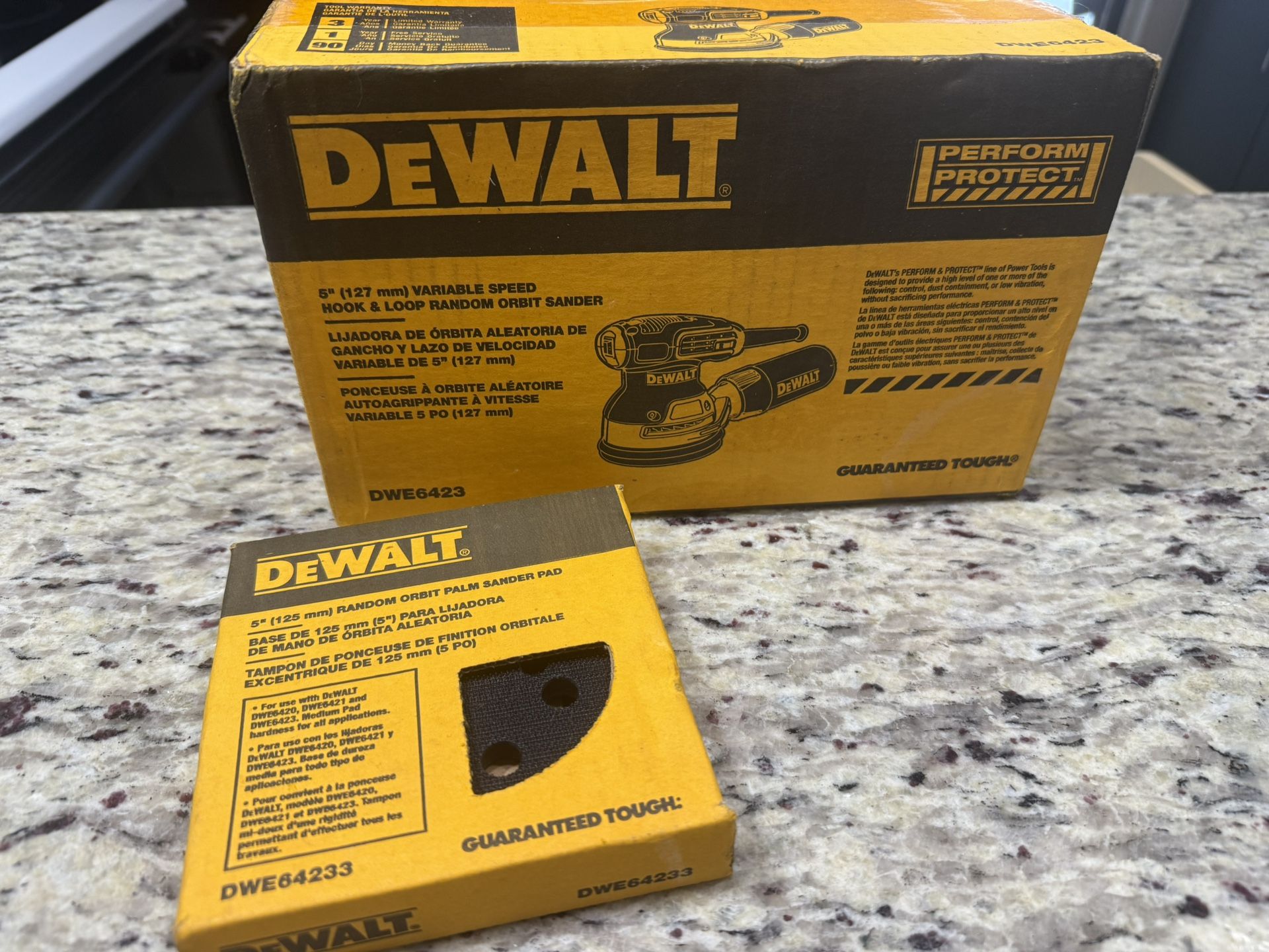 DeWALT Sander