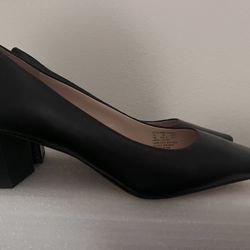 Kate Spade NY Majorca pointed toe pump!