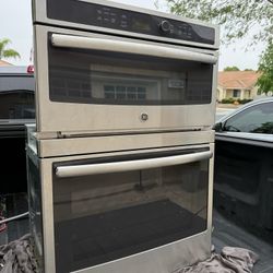 GE Oven Microwave Built In Combo. 2017 Model 30inch. $600