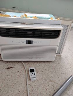 Window Air Conditioners 