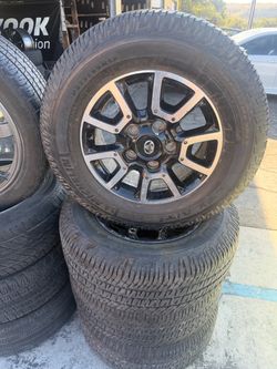 Toyota tundra rims and tires